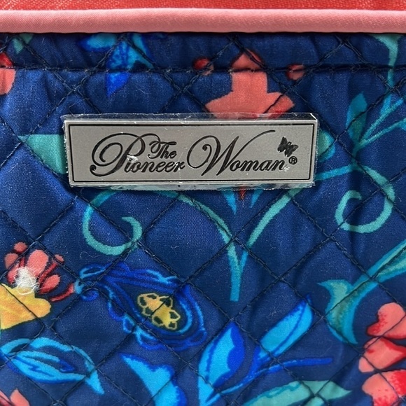 NWT The Pioneer Woman Mazie Weekender Bag/Travel Tote - Picture 8 of 9